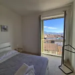 Апартаменты Casa Luna Tra Mare E Pineta Виареджо
