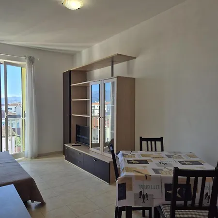 Апартаменты Casa Luna Tra Mare E Pineta