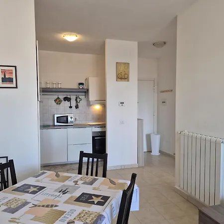 Casa Luna Tra Mare E Pineta Апартаменты Виареджо