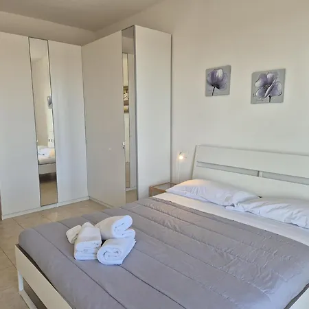 Apartman Casa Luna Tra Mare E Pineta Viareggio